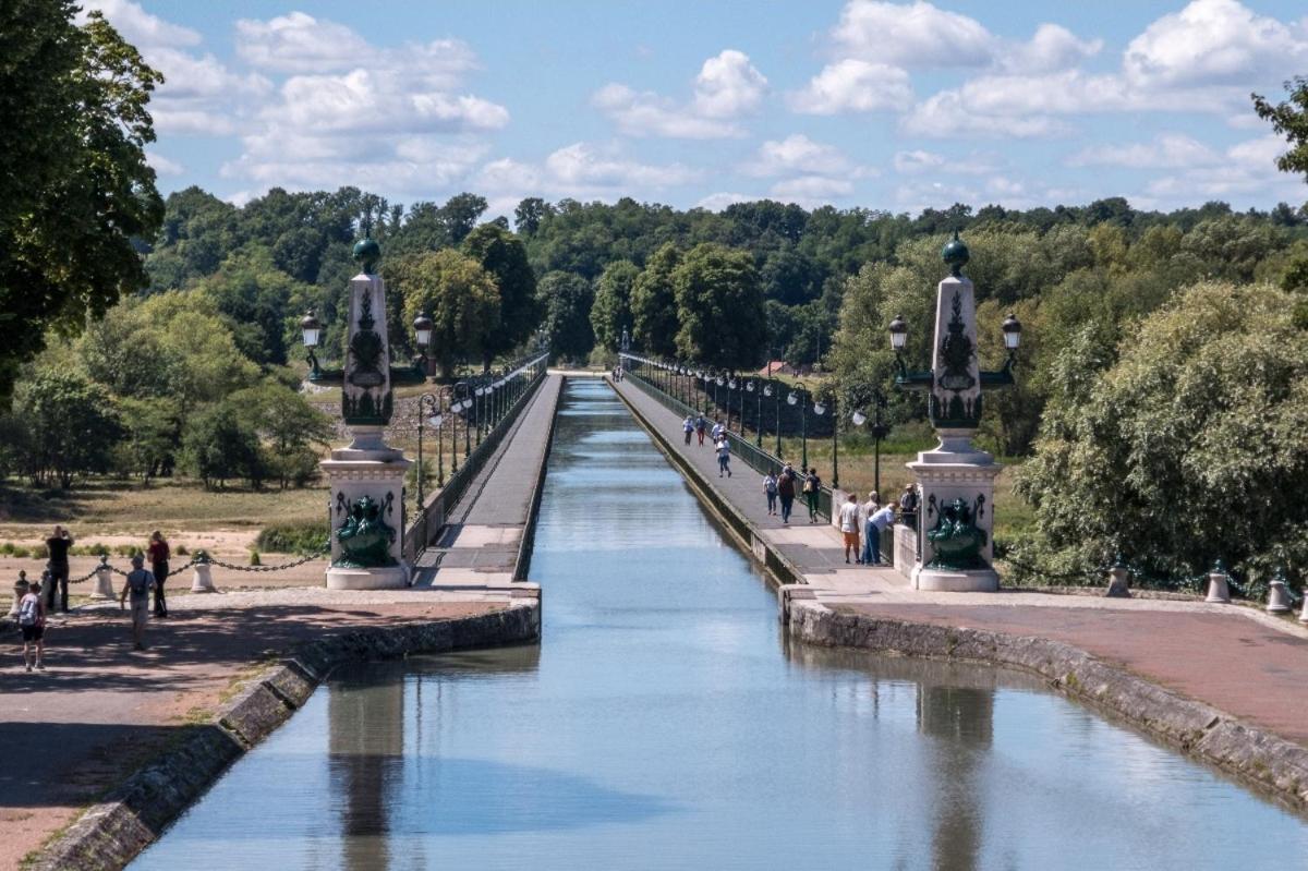 Maison De Village En Bord De Riviere Narcy エクステリア 写真